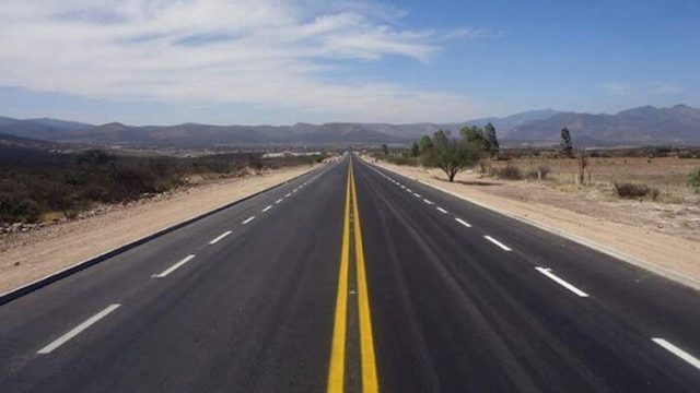 Quy định mới nhất về vạch kẻ đường khi tham gia giao thông