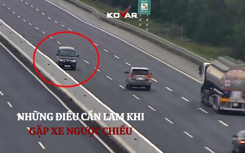 Những điều cần làm khi gặp xe ngược chiều