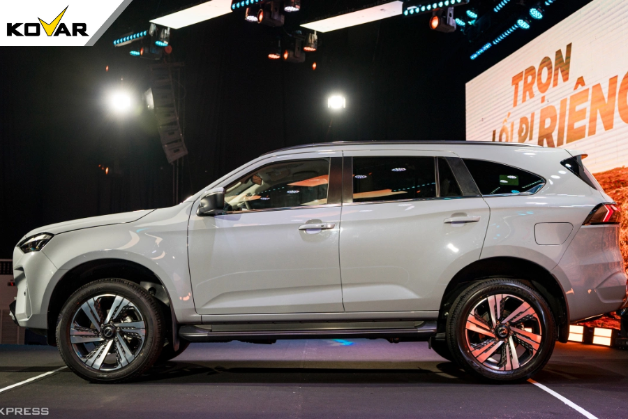 Thiết kế thân xe Isuzu Mu-X 2025