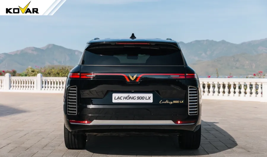 Đuôi xe VinFast Lạc Hồng 900 LX