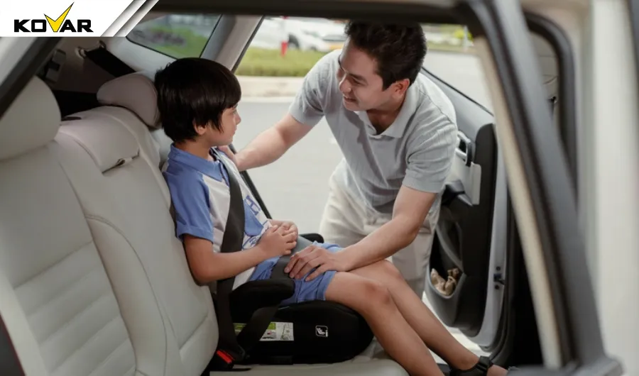 Ghế ngồi ô tô cho trẻ 8 - 10 tuổi